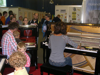 Klaviere :: Pianos :: Mietklaviere :: Klavierfabrik J. Nemetschke :: 1140 Wien :: MusicExpo 2007